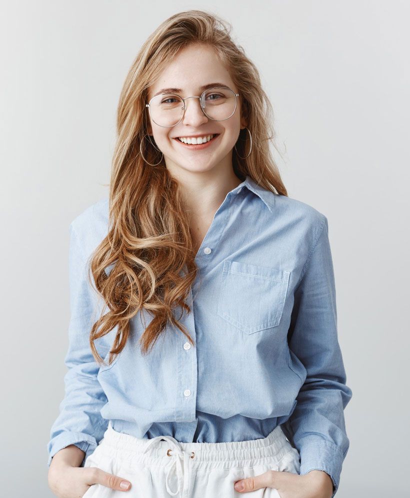 Emily Thompson - Business Immigration Expert